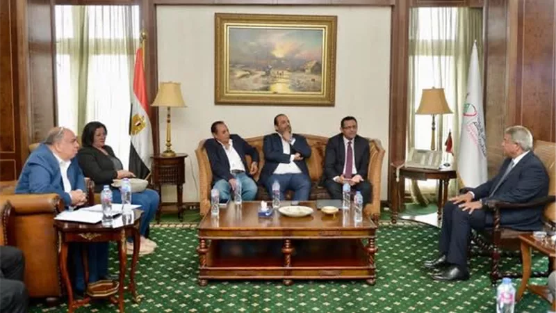 نقابة الصحفيين والمجلس الأعلى للإعلام يتفقان على اعتماد لائحة صرف البدل الجديد