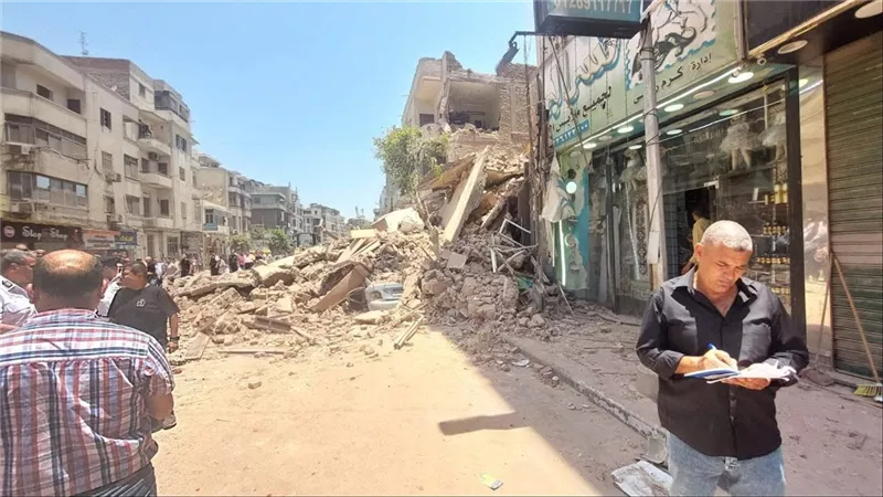 دون خسائر في الأرواح.. انهيار جزئي لعقار بمصر القديمة
