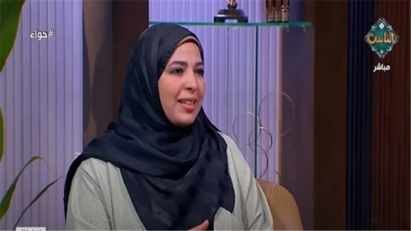 هل من حق الزوجة معرفة مرتب الزوج؟.. أمينة الفتوى تُجيب