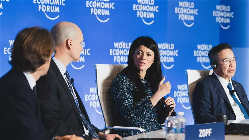 «المشاط»: المنتدى الاقتصادي العالمي منصة دولية لبحث القضايا العالمية والتحديات