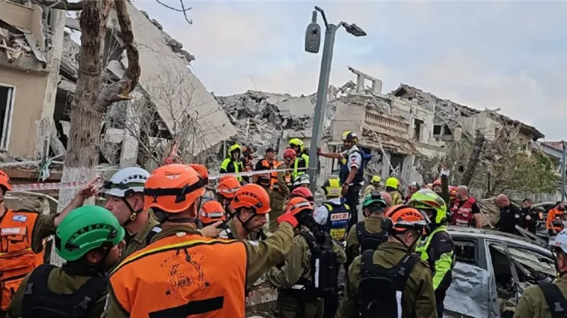 سيف الدين فرج: دمار واسع في المدن الإسرائيلية جراء الضربات الإيرانية الأخيرة