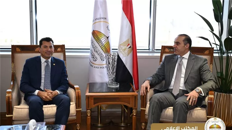 محمود فوزي: الدولة المصرية تولي اهتمامًا بالغًا بملف تمكين الشباب 