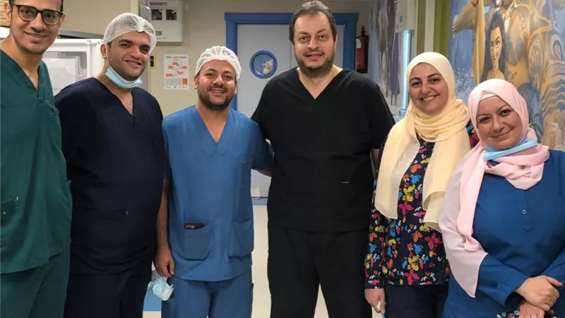 معهد الرمد التذكاري.. إنجاز مصري يعيد البصر لمصاب فلسطيني 