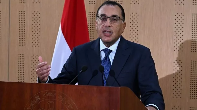 رئيس الوزراء يفتتح أكبر مستودع لوجستي للتجارة الإلكترونية لشركة 