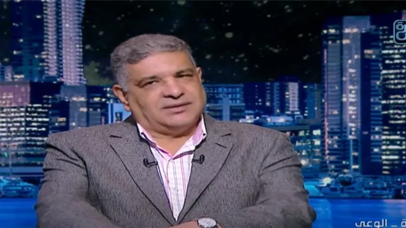 أشرف أبو الهول: الضربات الإسرائيلية أضعفت الدفاعات الإيرانية ومنعت نقل النووي