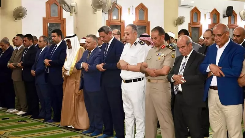 محافظ السويس يشهد الإحتفال بالعام الهجري الجديد بمسجد إبراهيم نافع 