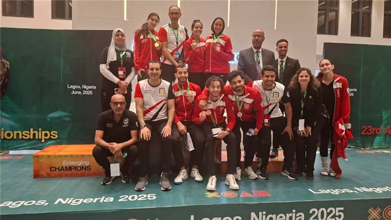 وزير الرياضة يهنئ أبطال السلاح بعد التتويج بـ 6 ميداليات أفريقية