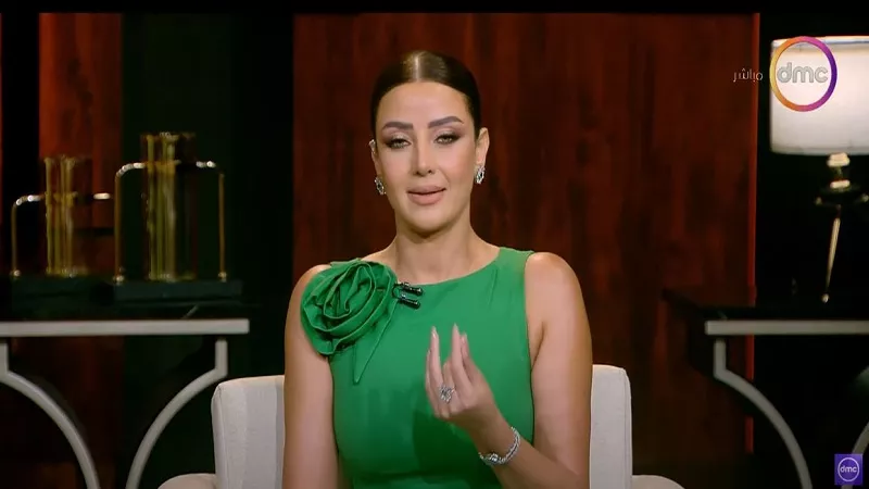 كرامتك أولًا.. رضوى الشربيني تدق ناقوس الوعي العاطفي