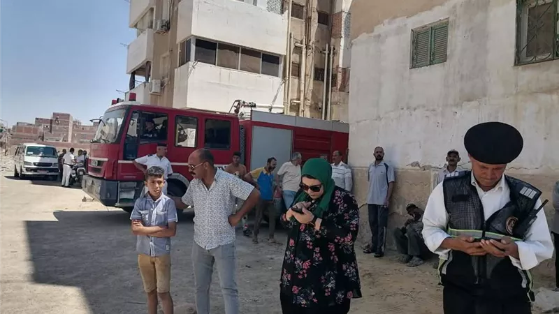 السويس تشن حملة مكبرة لإزالة التعديات على أراضي الدولة بحي عتاقة