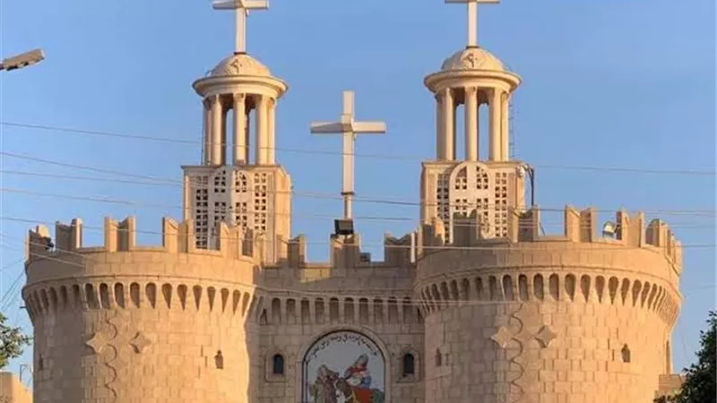 دير السيدة العذراء بالمحرق يختتم احتفالات 