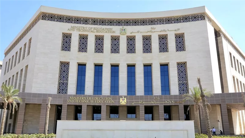 وزارة التربية والتعليم تعلن انطلاق امتحانات الدبلومات الفنية التحريرية 