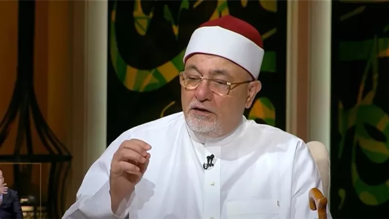 هجرة التائبين .. خالد الجندي يروي حكمة قصة قاتل المئة نفس I فيديو