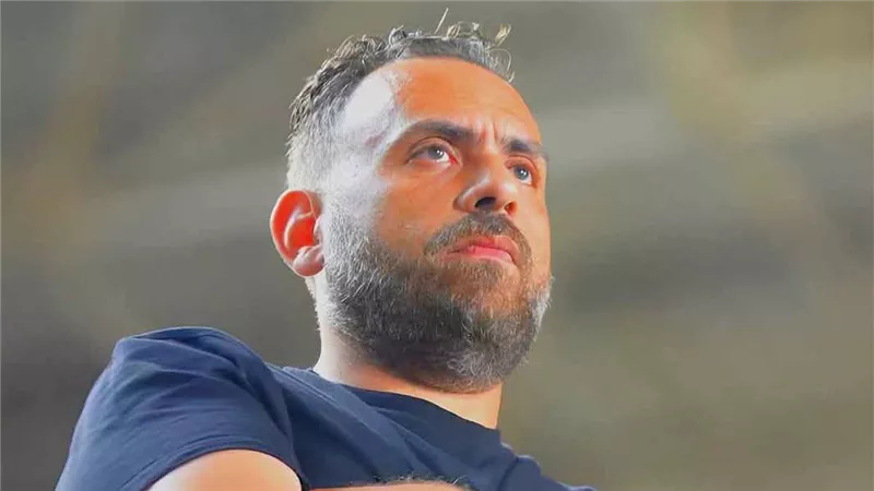 دونجا: جون إدوارد هو 