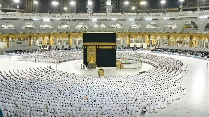 وزارة السياحة والآثار تعلن الضوابط الجديدة لرحلات العمرة موسم 1447 هـ
