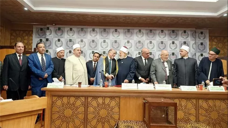 الطرق الصوفية تشيد بتطوير مساجد آل البيت وتدعو إلى التكاتف وتعزيز الوعي