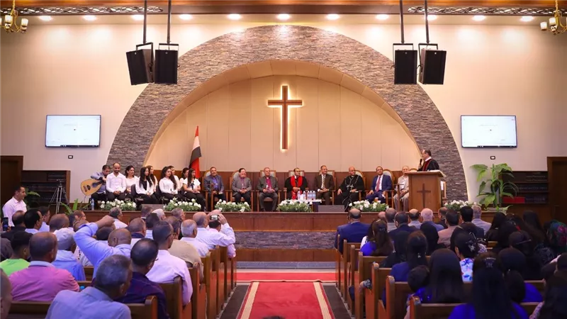 رئيس الطائفة الإنجيلية: نخدم الناس بـ « بروح المسيح» المتواضع 