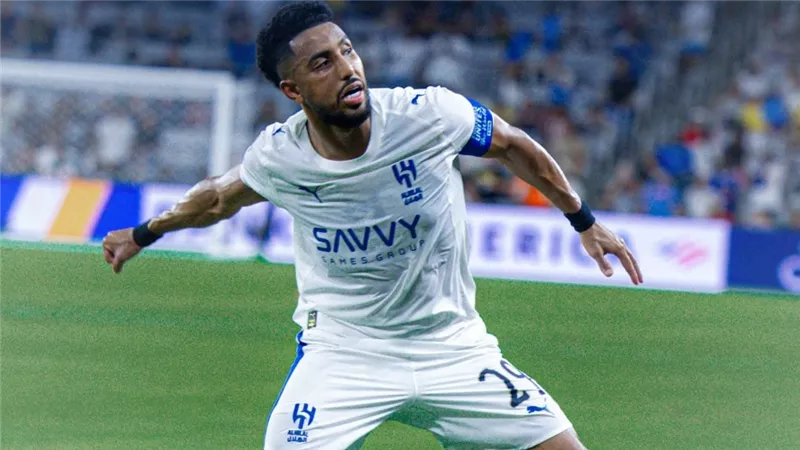 قائد الهلال السعودي خارج صفوف الفريق في مباراة مانشستر سيتي
