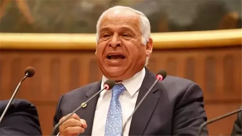 أمين 