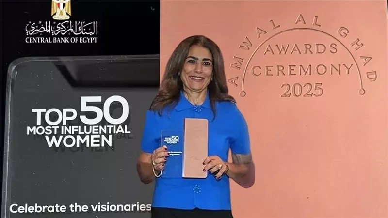 بعد اختيارها ضمن أقوى 50 سيدة تأثيرًا في مصر.. مى زين الدين تشكر متحدى الاعاقة
