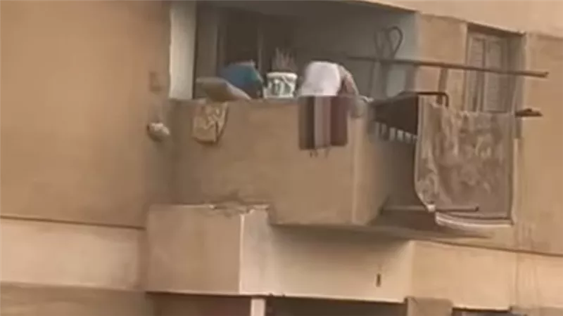 محامية تقدم بلاغًا ضد والدين اعتديا على طفلتهما بالعاشر من رمضان