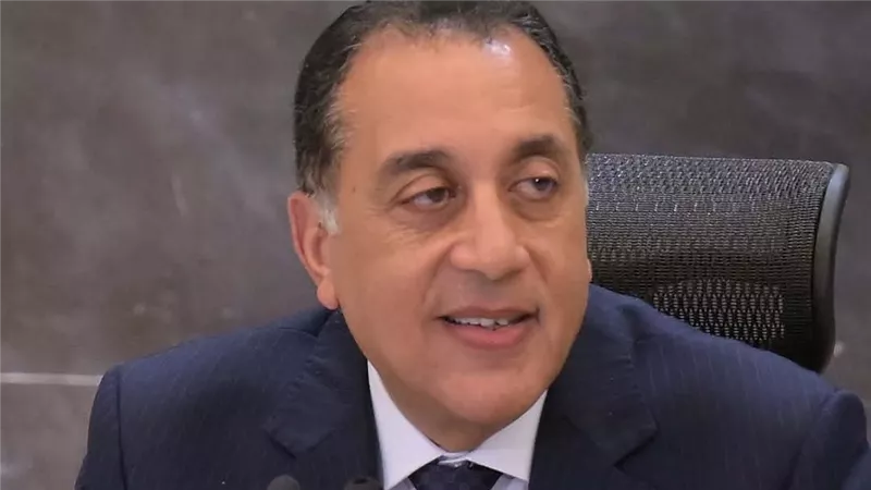 محافظ الفيوم يهنئ رئيس الوزراء بمناسبة ذكرى ثورة 30 يونيو