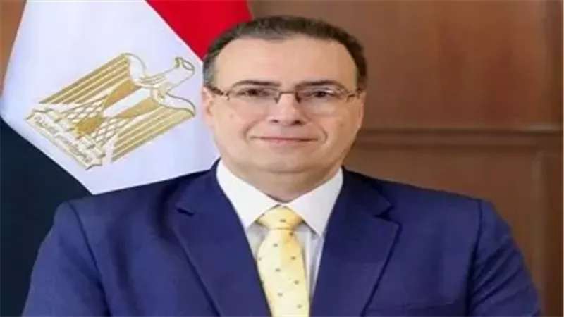 الوزراء يبحث مع رئيس 