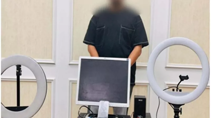 تفاصيل سقوط «آل باتشينو» .. بلوجر الزاوية يستهدف الريتش بالمشاهد المخلة 