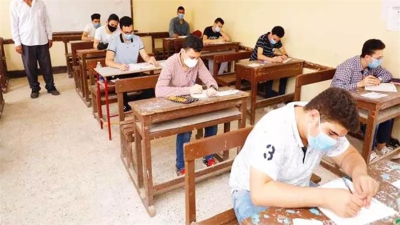 الكيمياء صعبة والجغرافيا سهلة.. آراء طلاب الثانوية بالشرقية في امتحانات اليوم