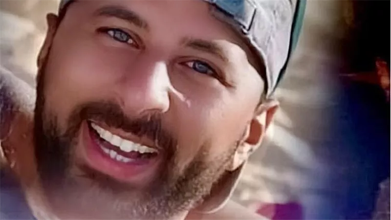 في ذكرى 30 يونيو.. الشهيد كريم أسامة فرحات.. بطل معركة الواحات