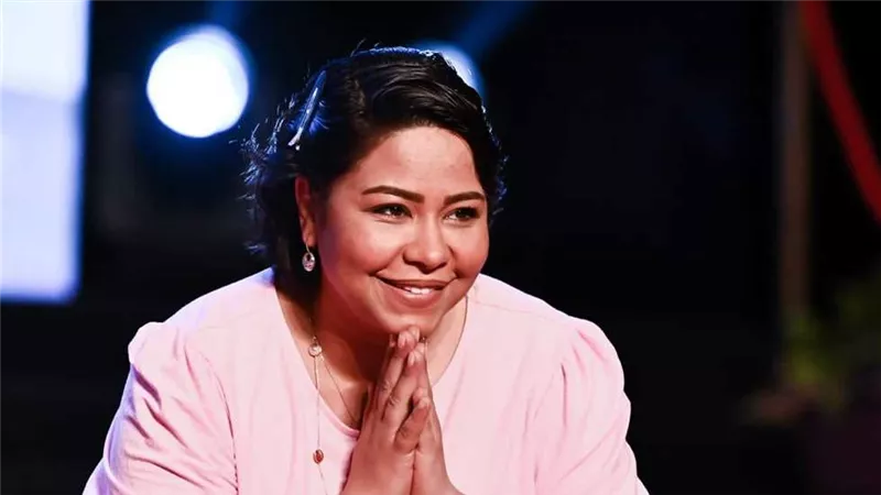 شيرين عبدالوهاب في المقدمة.. فنانات يعانون من أمراض نفسية
