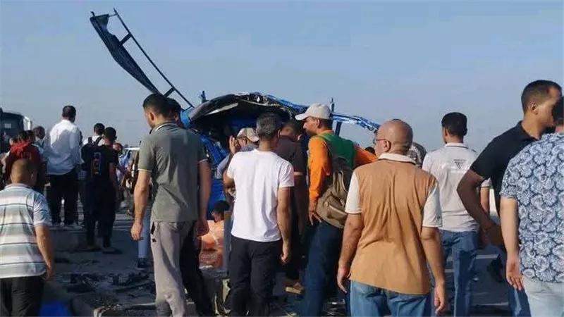 ارتفاع عدد مصابي تصادم سيارتين على الطريق الاقليمي بالمنوفية لـ8 أشخاص