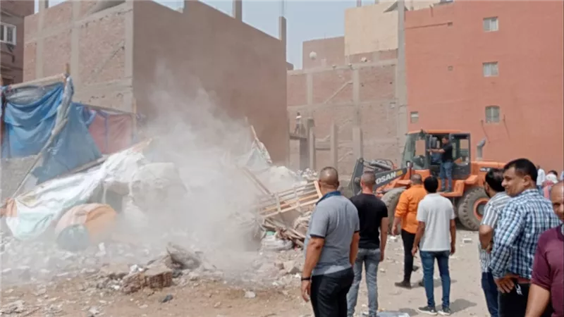 محافظة الجيزة: إزالة وإخلاء مخازن مخالفة تشكل خطراً على المواطنين بالطابية