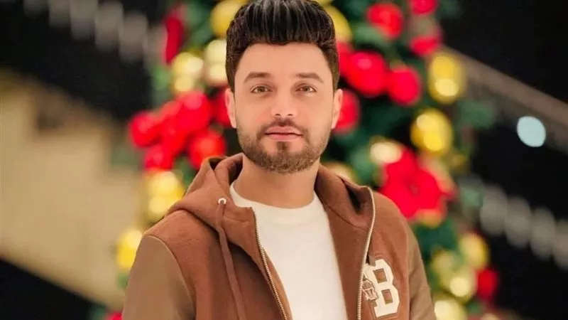 محدش مصدق فراقه.. انهيار نجوم الفن في جنازة أحمد عامر بالغربية