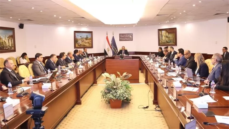 الوطني للذكاء الاصطناعى يناقش استراتيجية 2025-2030