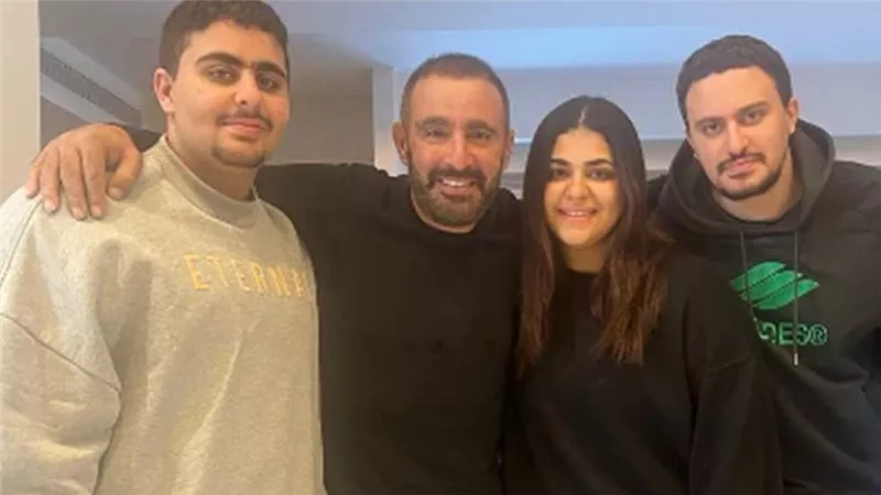 بعد طلاق أحمد السقا ومها الصغير.. أين يعيش أبنائهم؟