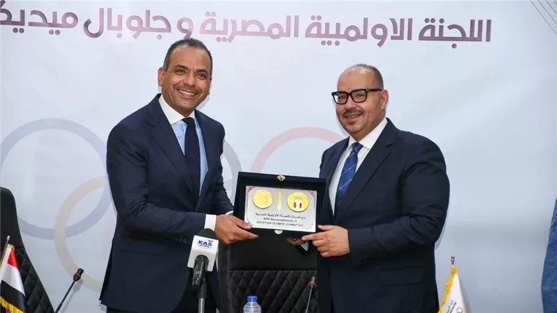 ياسر إدريس يعلن تفاصيل بروتوكول التعاون بين اللجنة الأولمبية وجلوبال ميديكال
