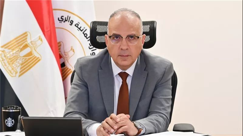 وزير الري يتابع إجراءات تطوير وتحديث الخطة القومية للموارد المائية لعام 2050