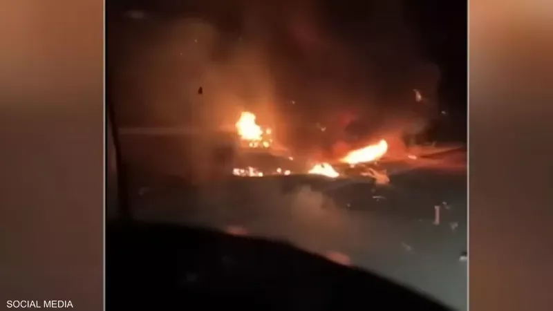 السيطرة على حريق نشب داخل سيارة نقل بطريق الواحات بمدينة أكتوبر 