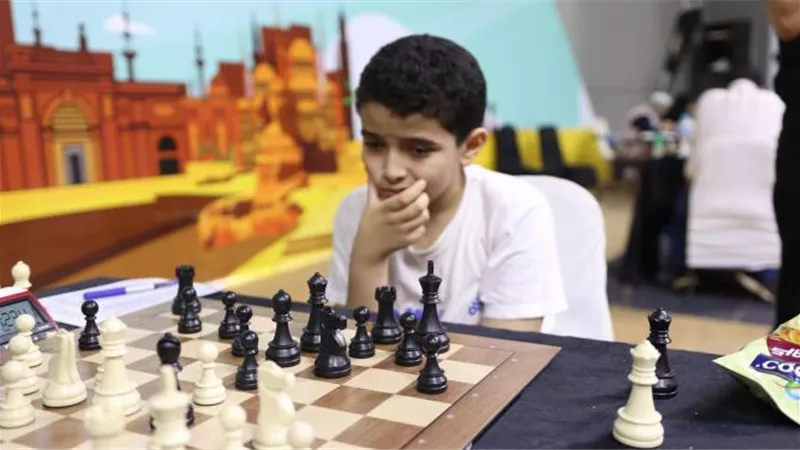 رضوان الزياتي: عبدالرحمن سامح بطل العالم للشطرنج يحتاج إلى دعم الدولة