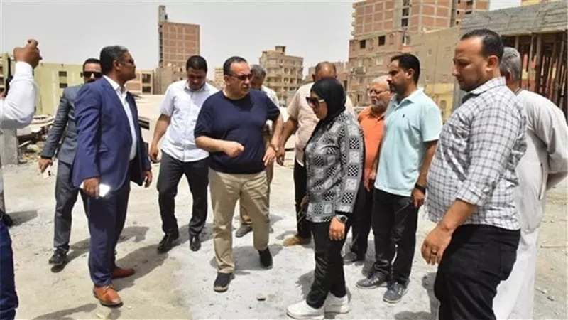 وظائف وتحسينات.. محافظ أسيوط يتدخل لحل مشكلات سكان عرب الكلابات