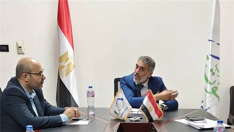 غرفة عمليات 