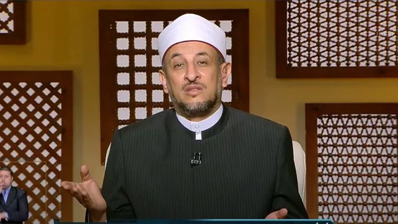صلاة الخسوف مرتبطة بموقف مؤلم مرّ به النبي.. رمضان عبدالمعز يوضح