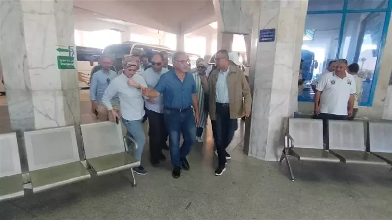 وفد «محلية النواب» يتفقد موقف الرويسات فى شرم الشيخ