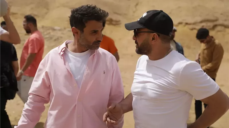 أحمد فهمي: السقا أطيب بني آدم تعاملت معه في حياتي وكأنه طفل صغير|فيديو 