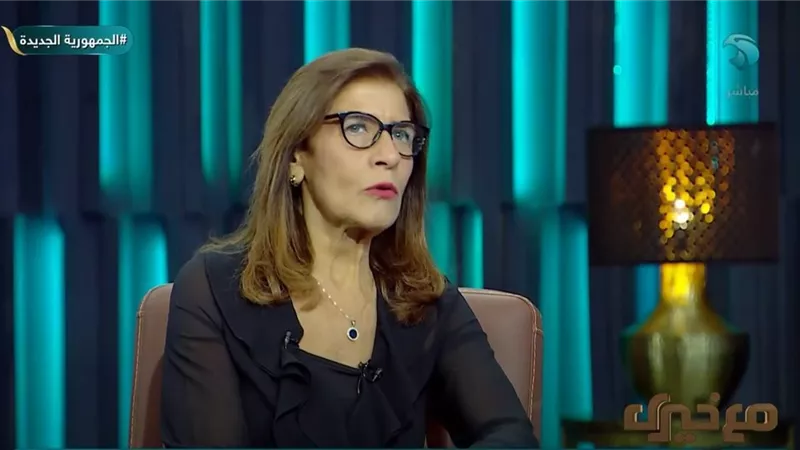 ميرفت أبو عوف: زوجي نبيل ماهر انسحب من الفن بسبب “المادية” 