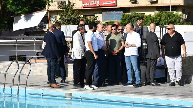 جولة ميدانية لوزير الشباب ومحافظ القاهرة في مركز شبرا الرياضي لتحديث المنشآت