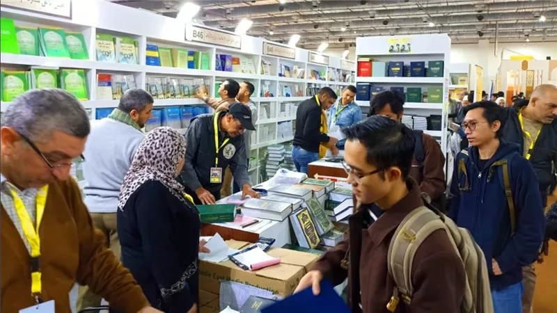 المجلس الأعلى للشئون الإسلامية يشارك في معرض مكتبة الإسكندرية الدولي للكتاب