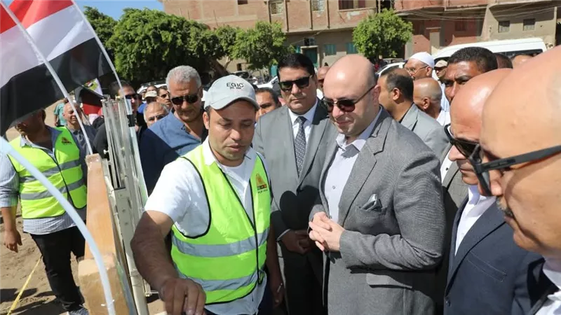 محافظ بني سويف يُطلق إشارة بدء تنفيذ مشروع الصرف الصحي لخدمة 14 ألف نسمة 