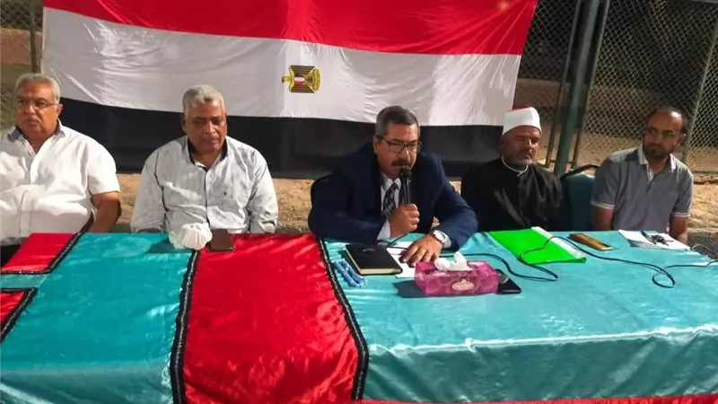 لقاء جماهيري بنويبع لمناقشة مشاكل المواطنين والاحتفال بذكرى 30 يونيو
