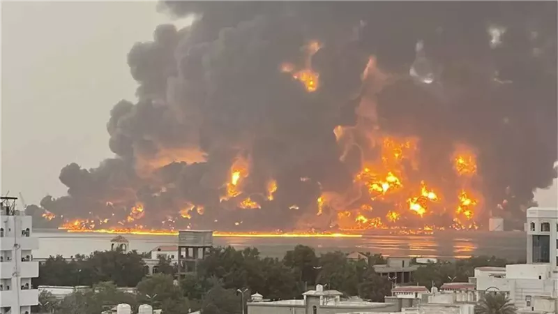 مقتل 5 أشخاص و إصابة العشرات بجروح جراء انفجار سيارة مفخخة بمدينة ​كالي